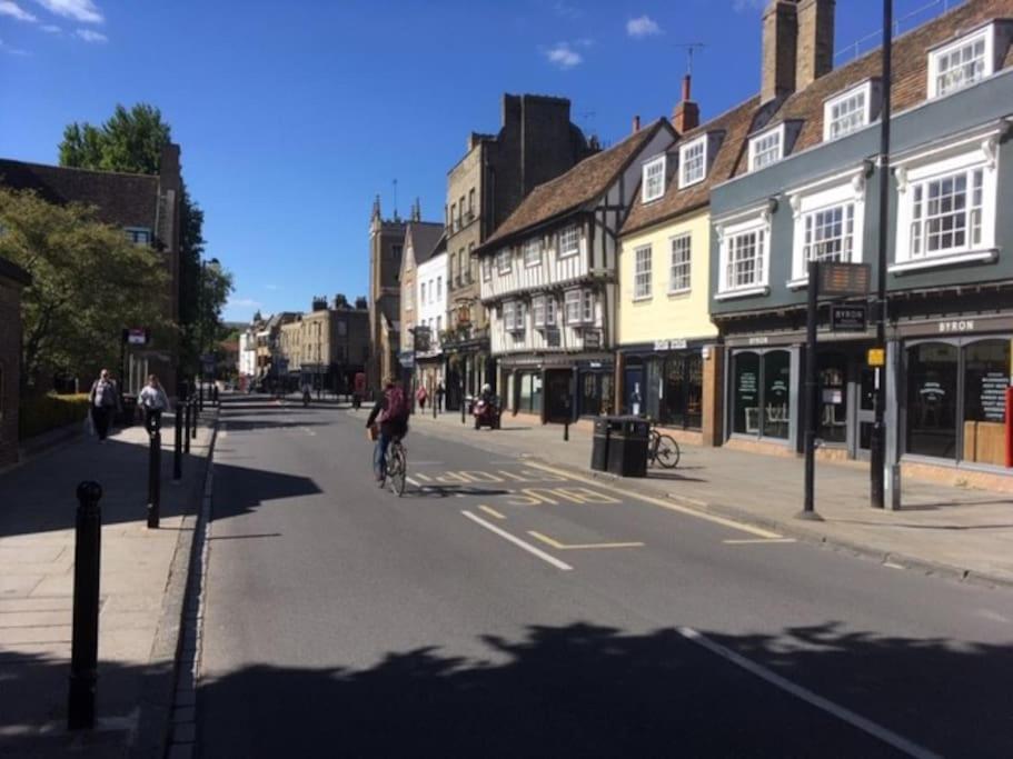 Apartemen Bright & Spacious First Floor Cambridge (Cambridgeshire)